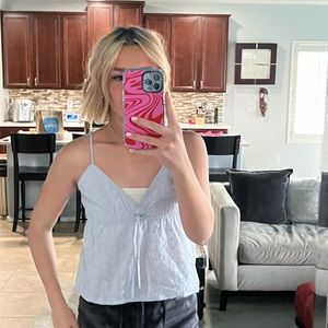 adorable dainty brandy melville tank!